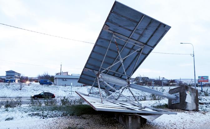 На фото: последствия штормовой погоды в Крыму