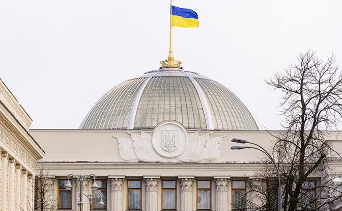 Верховная Рада отменила выборы президента Украины
