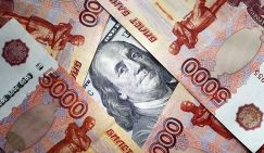 Новости курса валют: рубль сегодня навязал доллару борьбу
