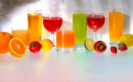 Диетолог развеяла устойчивый миф о пользе фруктовых соков