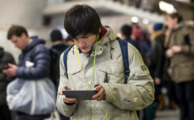 15 января в России заработает российский аналог «Википедии»