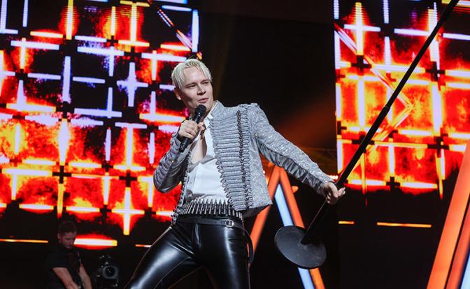 На фото: певец Ярослав Дронов (SHAMAN)