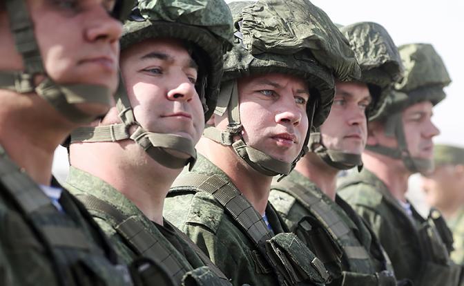 На фото: военнослужащие армии Белоруссии