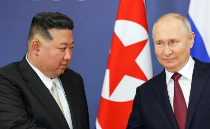 На фото: президент РФ Владимир Путин и председатель государственных дел КНДР Ким Чен Ын (справа налево) во время переговоров на территории космодрома Восточный.