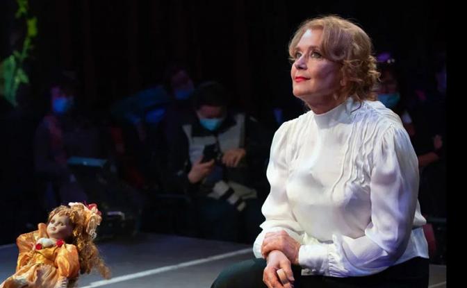 Театр на Трубной представит уникальную постановку спектакля «Толстого нет» с Ириной Алфёровой