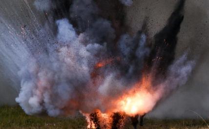 «Ракеты заходят»: СМИ Украины сообщили о мощных взрывах в городах Львовской области
