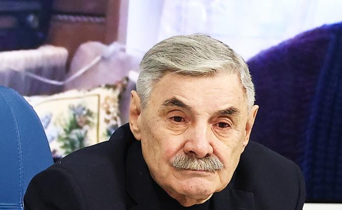 На фото: актер Александр Панкратов-Черный
