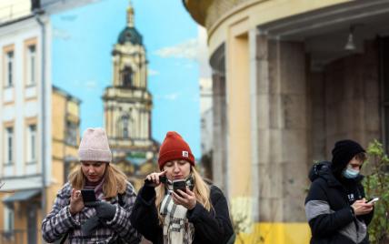 Парфенов: маркетплейсы хотят не платить пенсионные отчисления и страховые взносы за сотрудников