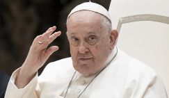 Евгений Минченко: Папа римский поставит Зеленского на колени. Не сейчас, но скоро