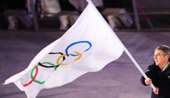 Олимпиада-2024: Рапирист Бах хотел уколоть дзюдоиста Путина, но "попал" на деньги