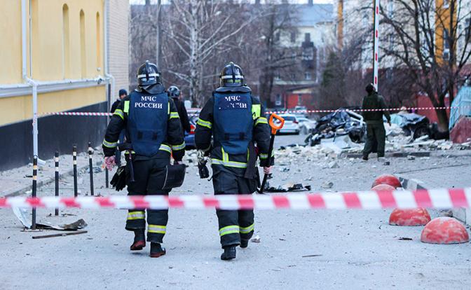 Гладков подтвердил, что дрон ВСУ врезался в здание в Белгороде
