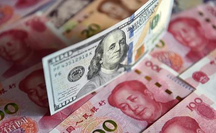 Доллар или юань: эксперт дал совет по защите активов
