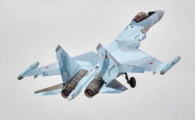 Русская авиация точными ударами рассечет киевскую армию на куски