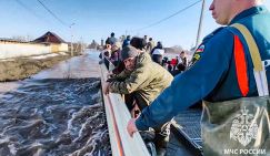Прорыв плотины в Орске, ситуация усугубляется: затопило район «Старый город», МЧС эвакуирует жителей
