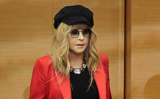 На фото: певица Алла Пугачева