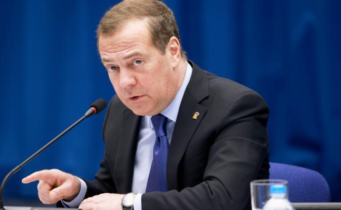 На фото: заместитель председателя Совета безопасности РФ Дмитрий Медведев