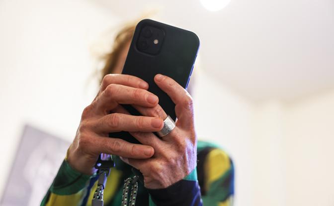 Мошенники придумали с помощь искусственного интеллекта новую схему обмана