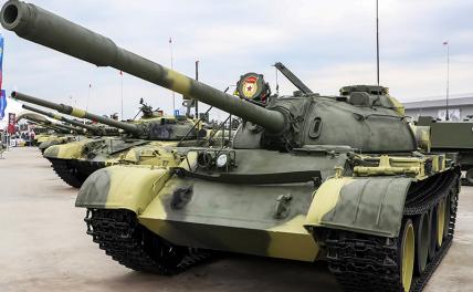 На фото: средний танк Т-55