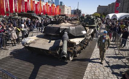 Жечь "Абрашу" нужно так: России пора издавать для военных учебник по ликвидации Abrams