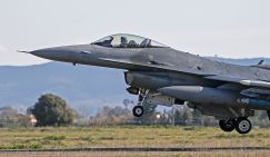 100 пилотов для F-16 Украина наберет, не будет хватать - посадят наёмников