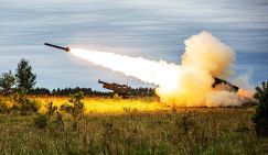 Politico: Украинцы клянчат у Конгресса право бить американским оружием по России