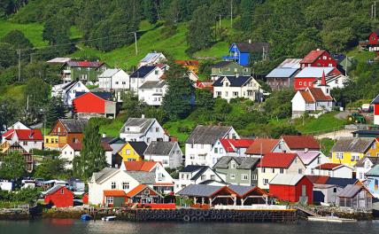 Норвегия ввела запрет на въезд в страну российских туристов