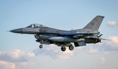 Полеты под прикрытием: F-16 уже в небе Украины. МиГ-29 Повітряних сил ВСУ пытаются сбить с толку нашу ПВО и авиацию