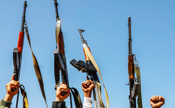 «Прямо и незамедлительно»: Хуситы пригрозили Вашингтону и Лондону