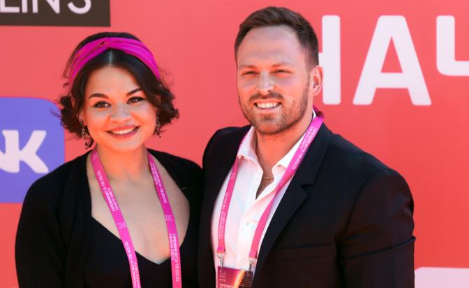 На фото: Ксения Шойгу и блогер Алексей Столяров