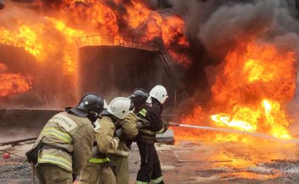 Атака БПЛА: В Адыгее произошел пожар на нефтебазе