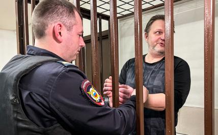 На фото: экс-губернатор Кировской области Никита Белых, осужденный за взятку, во время оглашения приговора в Октябрьском районном суде