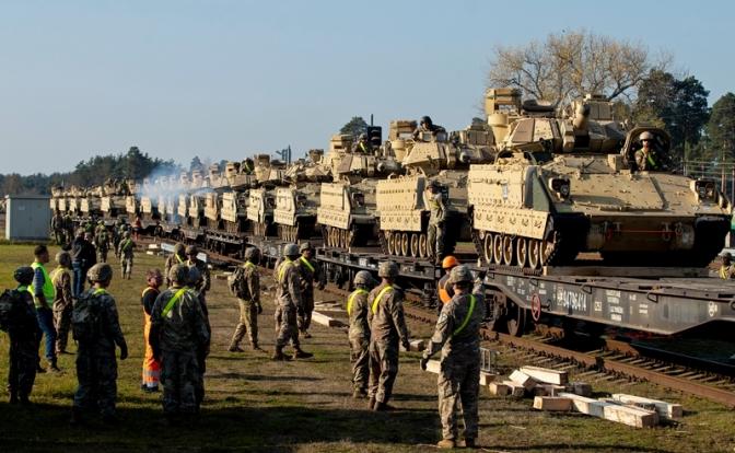 Новая цель для ФАБ-3000: 75 км "железки" из Польши до военного аэродрома под Львовом
