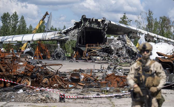 Eurasian Times: по всей Украине полыхают аэродромы для F-16
