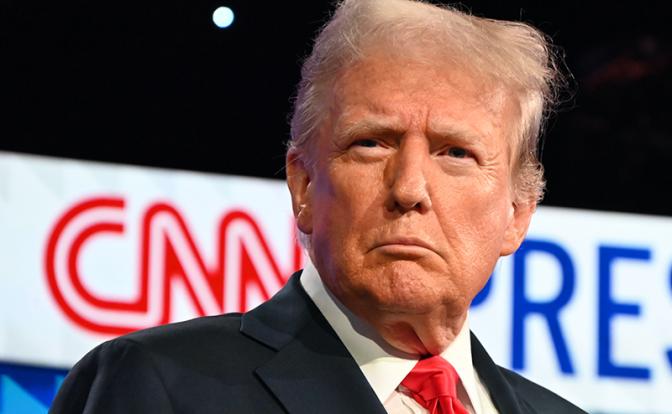 На фото: претендент в кандидаты на пост президента США экс-президент США Дональд Трамп