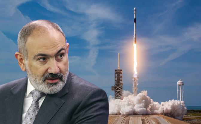 На фото: ракета Falcon 9 Block 5 вывела спутник Hayasat-1 на орбиту вместе с десятками аппаратов других стран.