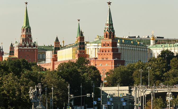 Кремль жестко отреагировал на видео расстрела военного РФ боевиками «Азова»