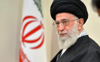 На фото: верховный лидер Ирана аятолла Али Хаменеи