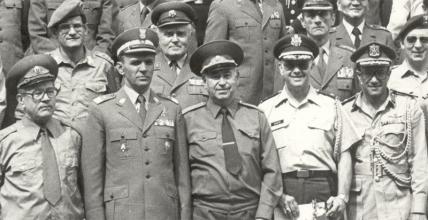 На фото: А. Хоменко (третий слева в первом ряду) вместе в военными атташе разных стран.