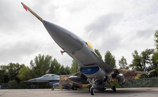 Генерал Соболев: "Украинские" F-16 могут взлетать также с аэродромов Прибалтики и Финляндии