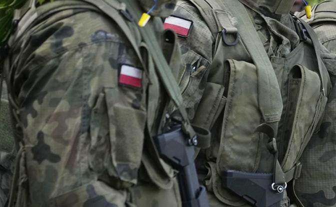 Военные Польши получили ранения на границе с Белоруссией