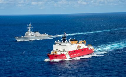 На фото: тяжёлый арктический ледокол USCGC Healy (WAGB-20)