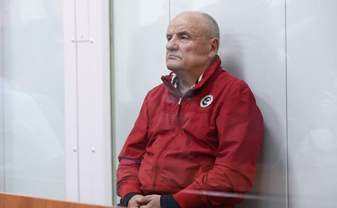 На фото: бывший заместитель министра обороны генерал армии запаса Павел Попов во время рассмотрения ходатайства следствия об аресте в 235-ом военном гарнизонном суде.