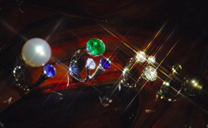 Почти две тысячи бриллиантов появились в деле дагестанских банкиров