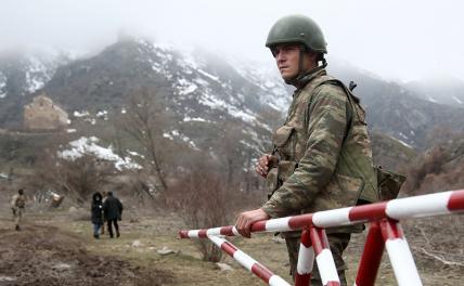 Эксперт: Ситуация на Ближнем Востоке может реанимировать вооруженный конфликт в Карабахе