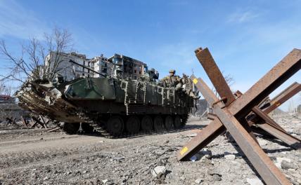 Дежурная украинская скорбь: Русские ворвались в центры Селидово и Горняка, темпа не снижают