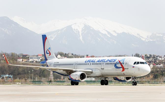 На фото: самолет Airbus A321