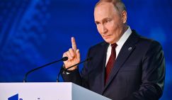 Путин пообещал миру два десятка сложных лет