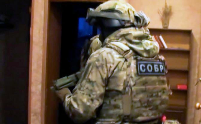 СОБР нагрянул в эротический массажный салон в центре Кургана, задержана владелица