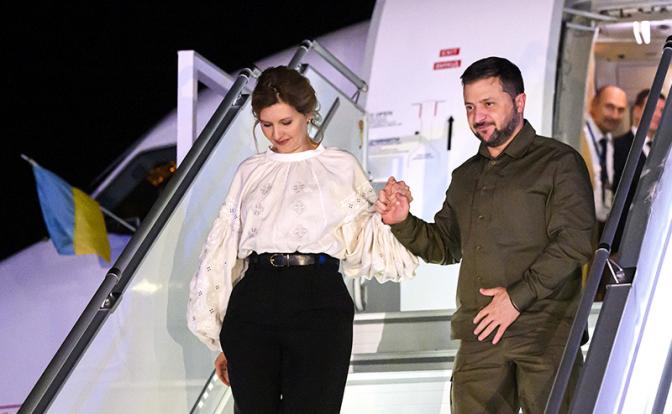 На фото: президент Украины Владимир Зеленский с супругой.