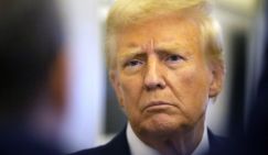 Почему вертолет не свернул? Трамп задался вопросами после авиакатастрофы в Вашингтоне